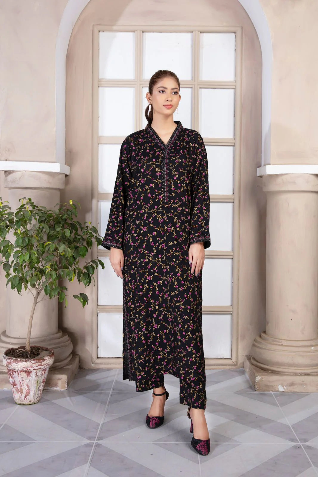 Black Rose Printed Stitched 2pc with Embroided borders all over( Delivery Before Eid )
